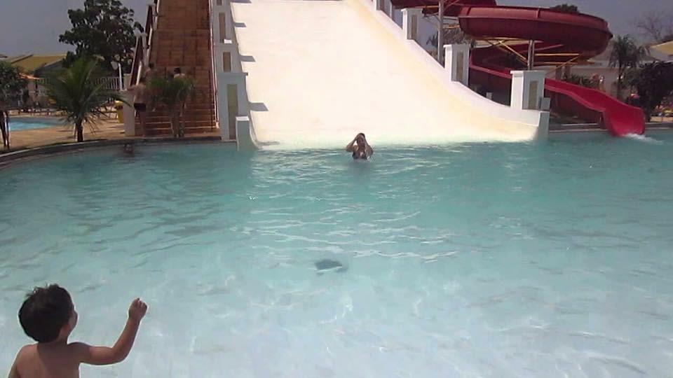 Lacqua Di Roma, Com Fogao Geladeira E Parque Aquatico 24H Caldas Novas Buitenkant foto